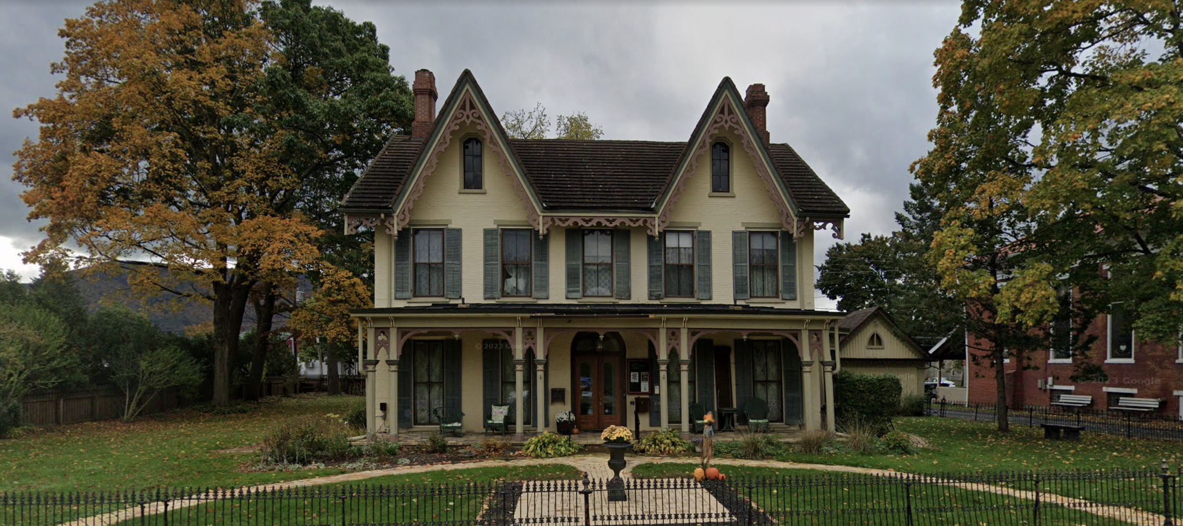 Heisey Museum